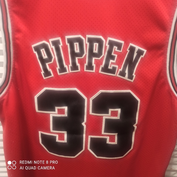 Scottie pippen 33 Chicago bulls jersey - Picture 4 of 9